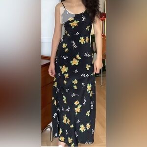 Very good condition realisation par dress. Size S